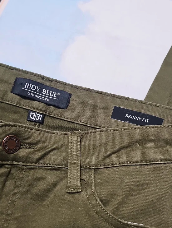 Judy Blue Olive-Green Skinny Jeans - Women's Stretch Denim 13/31 - Picture 3 of 6